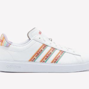adidas Grand Court 2.0 Rainbow 🌈 sizes 7 & 9 available